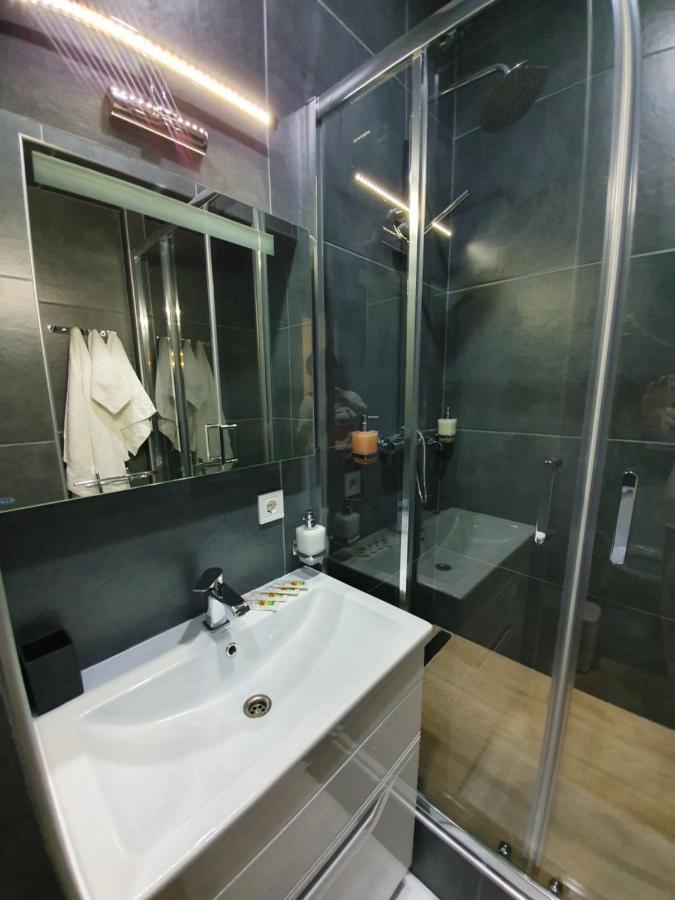 Central Apartments 오데사 외부 사진